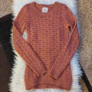 Between Me & You Mauve Sweater: Size X-Small